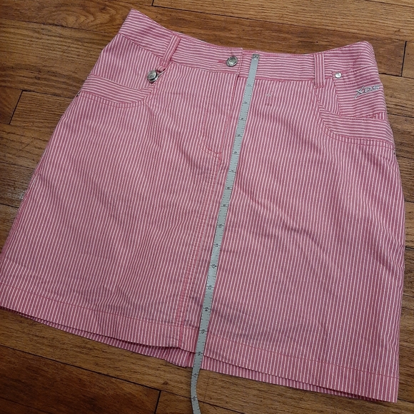 XDS golf skort - Picture 4 of 9